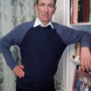 Парни в Пскове: Игорь, 55 - ищет девушку из Пскова