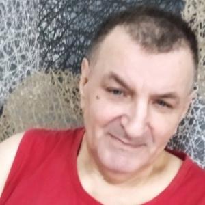 Александр, 70 лет, Серпухов