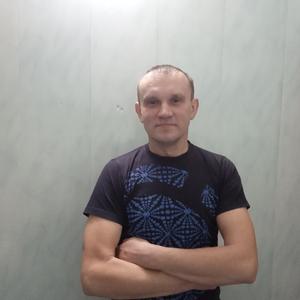 Парни в Ржеве: Сергей, 45 - ищет девушку из Ржева