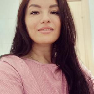 Людмила, 45 лет, Екатеринбург