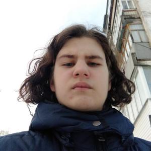 Роман, 23 года, Волгореченск
