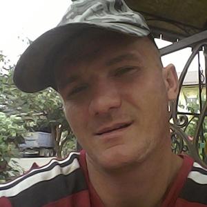 Viktor, 40 лет, Зеленокумск