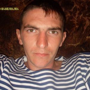 Александр, 36 лет, Балашов