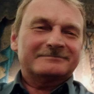Парни в Санкт-Петербурге: Александр, 61 - ищет девушку из Санкт-Петербурга