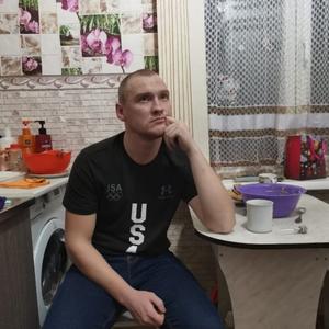 Парни в Колпашево: Виктор, 32 - ищет девушку из Колпашево