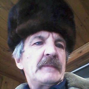 Рустам, 66 лет, Казань