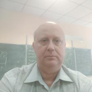 Владимир, 57 лет, Псков