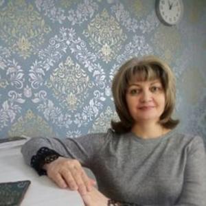 Ольга, 58 лет, Купино