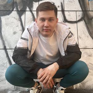 Николай, 25 лет, Москва