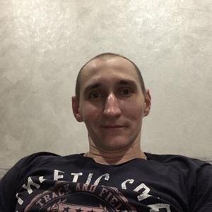 Парни в Казани (Татарстан): Дмитрий, 34 - ищет девушку из Казани (Татарстан)