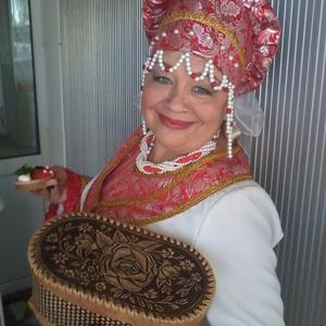 Людмила, 64 года, Томск