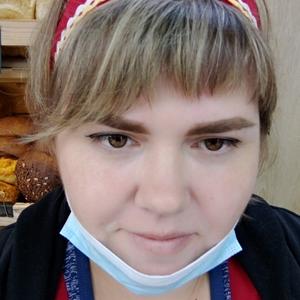 Девушки в Ижевске: Екатерина, 42 - ищет парня из Ижевска