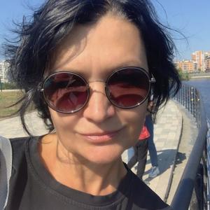 Людмила, 53 года, Казань