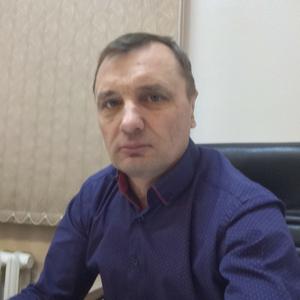 Юрий, 56 лет, Бийск