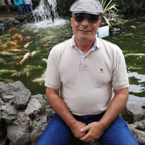 Парни в Гатчине: Арчил, 57 - ищет девушку из Гатчины