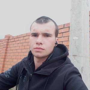 Рустам, 26 лет, Прохладный