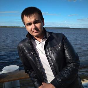 Татарин, 26 лет, Нижнекамск