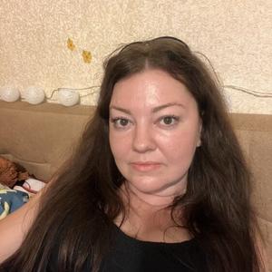 Девушки в Омске: Наталья, 40 - ищет парня из Омска