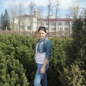 Девушки в Екатеринбурге: Елена, 32 - ищет парня из Екатеринбурга