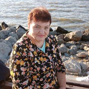 Девушки в Ладожская: Людмила, 61 - ищет парня из Ладожская