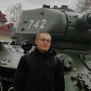 Павел, 25 лет, Брянск