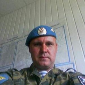 Игорь, 55 лет, Рязань
