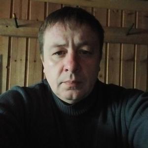 Парни в Куюмба: Владимир, 40 - ищет девушку из Куюмба