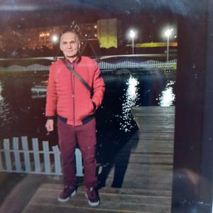 Парни в Набережные Челны: Murat, 69 - ищет девушку из Набережные Челны