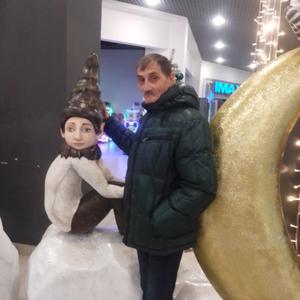 Юрий, 55 лет, Волгоград