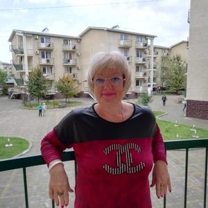 Девушки в Кандалакше: Ирина, 64 - ищет парня из Кандалакши