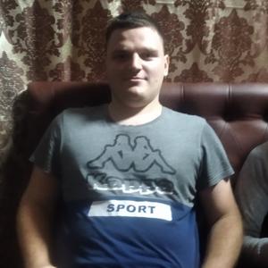 Виктор Коченов, 25 лет, Карджин