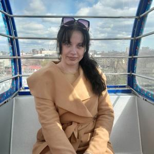 Девушки в Новороссийске: Аня, 37 - ищет парня из Новороссийска