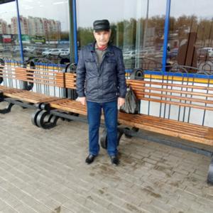 Сергей, 65 лет, Астрахань