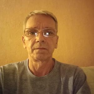 Виктор, 58 лет, Хабаровск