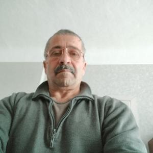 Виктор, 63 года, Курская