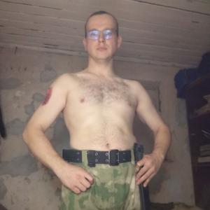 Парни в Черняховске: Evgeniy, 33 - ищет девушку из Черняховска