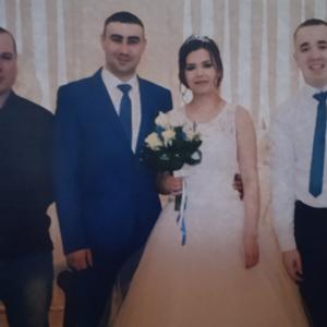 Парни в Невьянске: Илья, 29 - ищет девушку из Невьянска