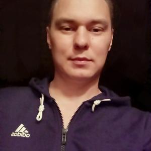 Игорь, 35 лет, Уфа