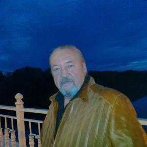 Валерий, 73 года, Оренбург