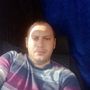 Юрий, 33 года, Омск