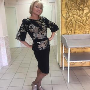 Лариса, 61 год, Москва