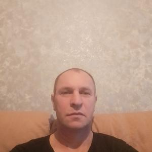 Юрий, 49 лет, Брянск