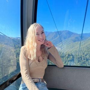 Агентпен жұптың порнокастингі Порнодағы әйел мен күйеуінің өзара мастурбациясы