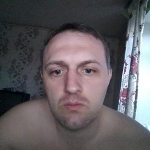 Александр, 39 лет, Курск