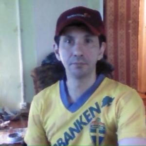 Парни в Петрозаводске: Антон, 54 - ищет девушку из Петрозаводска