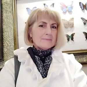 Инна, 63 года, Павловск