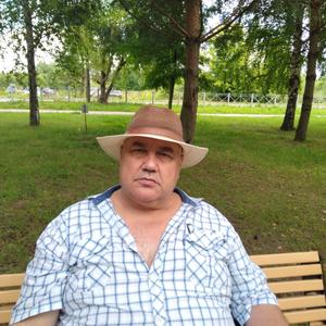 Парни в Старая Русса: Олег, 63 - ищет девушку из Старая Русса