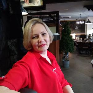 Ольга, 47 лет, Омск