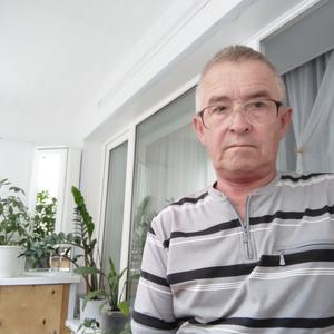 Валерий, 71 год, Москва