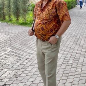 Валерий, 65 лет, Ташкент